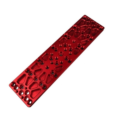 Het precisiemetaal Cnc die Rood van het Aluminiumplaten van Malendelen het Lange Opzettende machinaal bewerkt anodiseert