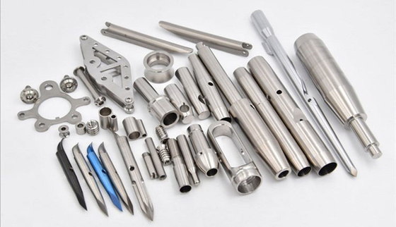 Titanium die van de luchtvaart het Medische Schacht Delen, CNC van de Platenrol Draaiende Delen machinaal bewerken